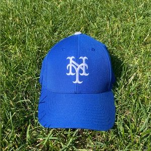 Vintage New York Mets hat. American needle lightly used condition